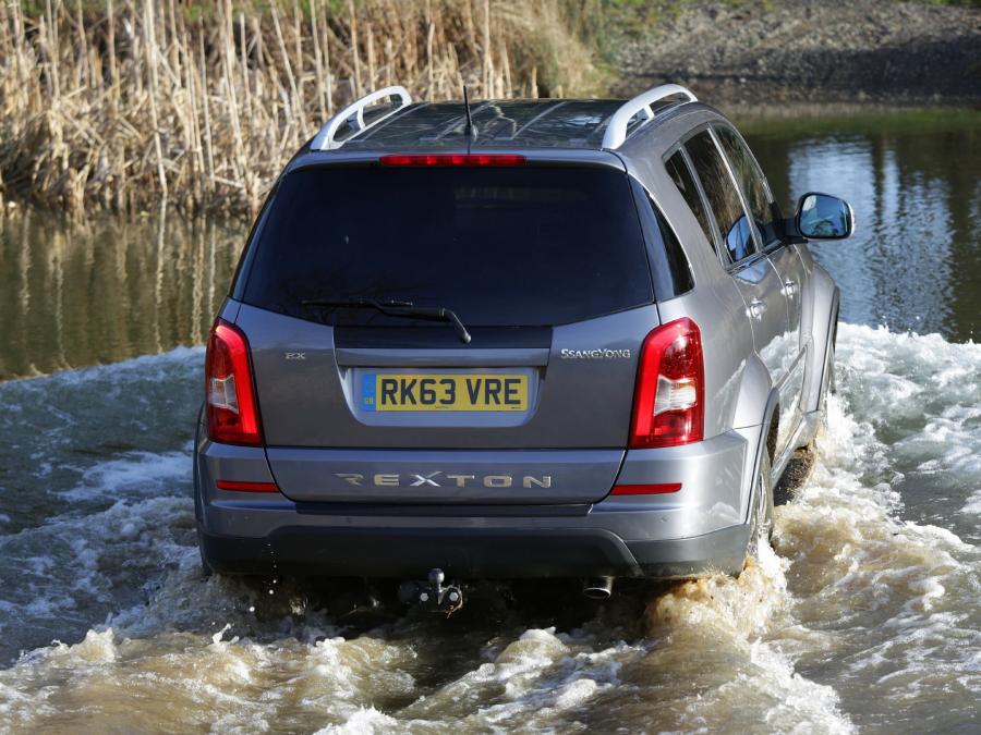  SsangYong Rexton W 2013 года  (UK) (фото 5 из 13)